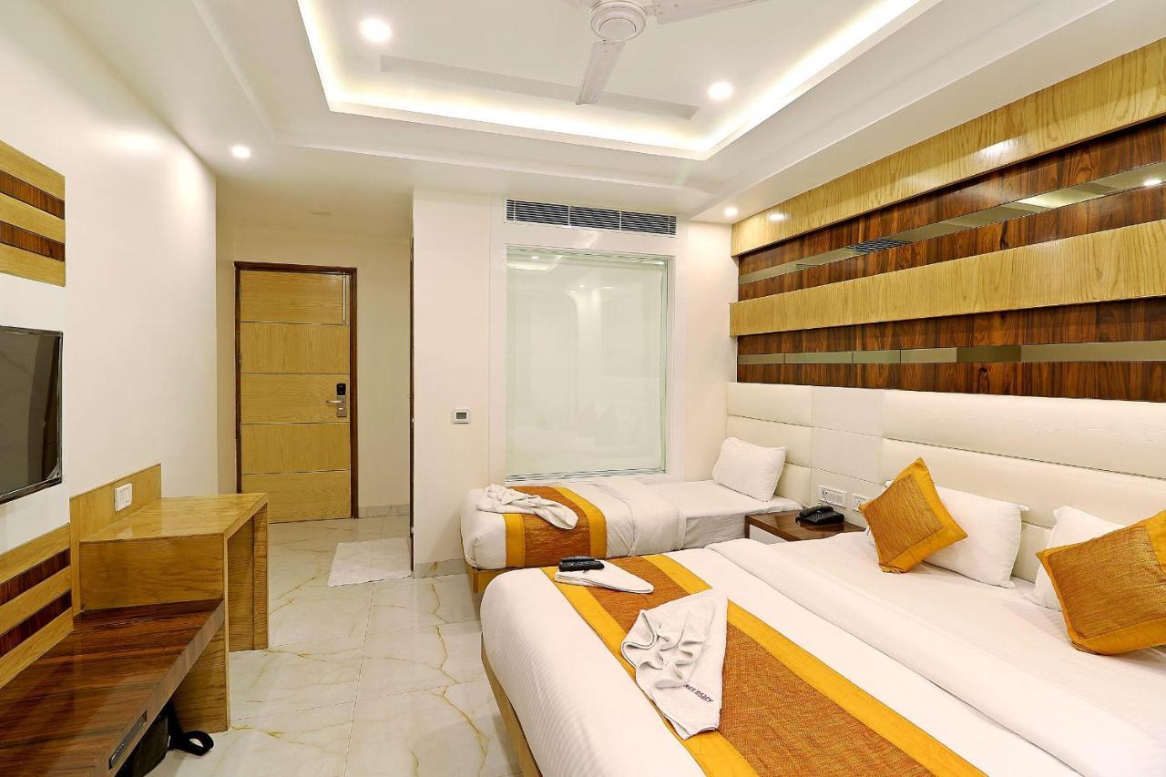 Hotel York Legacy -3 Minutes Walk From New Delhi Railway Station 'The 5 Star Ambience' Newly Built المظهر الخارجي الصورة