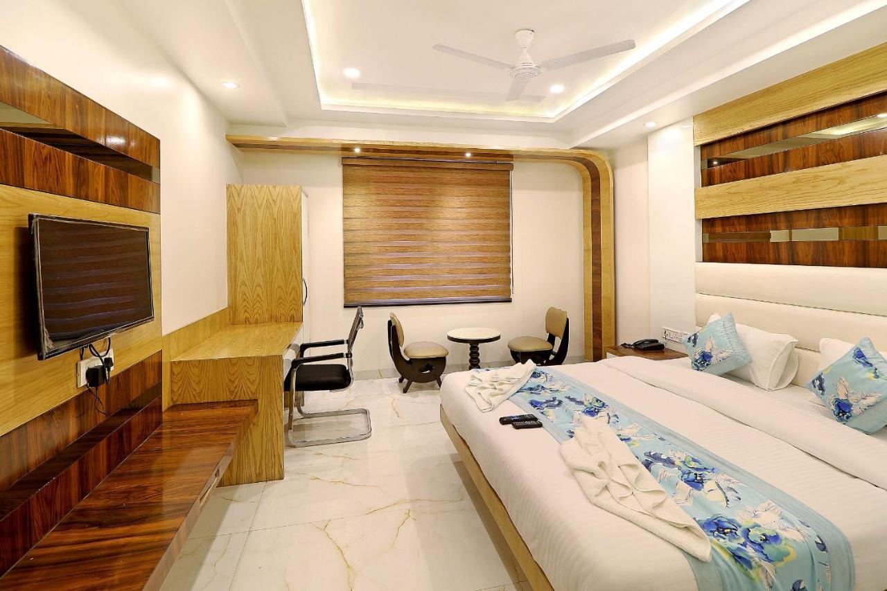 Hotel York Legacy -3 Minutes Walk From New Delhi Railway Station 'The 5 Star Ambience' Newly Built المظهر الخارجي الصورة