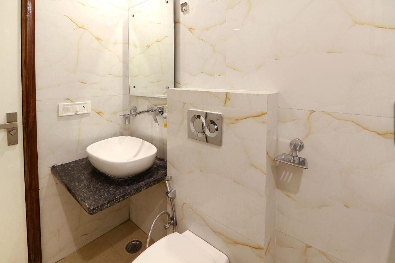 Hotel York Legacy -3 Minutes Walk From New Delhi Railway Station 'The 5 Star Ambience' Newly Built المظهر الخارجي الصورة