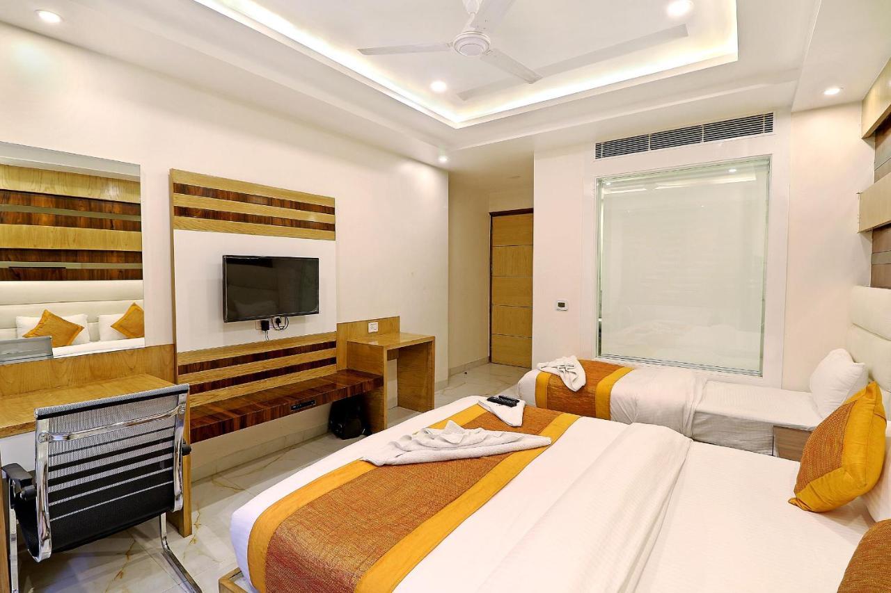 Hotel York Legacy -3 Minutes Walk From New Delhi Railway Station 'The 5 Star Ambience' Newly Built المظهر الخارجي الصورة